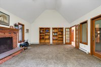 243 Cricket Hill