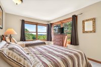 528 East Mountain