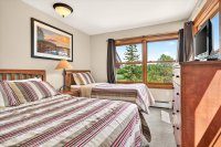 528 East Mountain