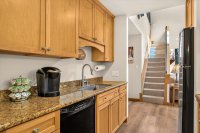 524 East Mountain