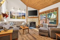 524 East Mountain
