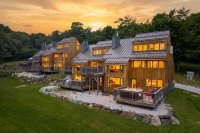 422 Trailside Trailside Village