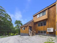 422 Trailside Trailside Village