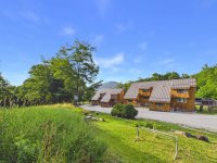 422 Trailside Trailside Village