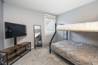 697 East Mountain