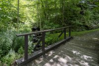 697 East Mountain